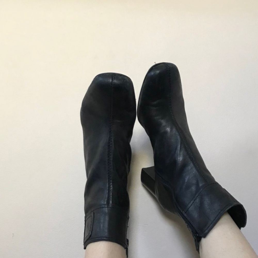 Vintage black booties